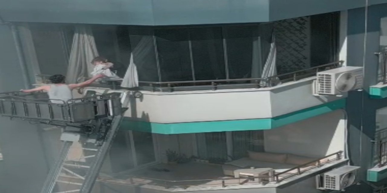 Kendi Kimsesizliğini O Bebeğe Siper Etti: "İlk Kez İşe Yaradığımı Hissettim"