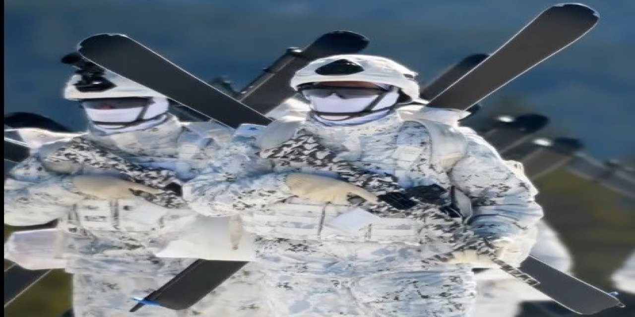 MSB komandoların Sarıkamış'ta dondurucu soğuktaki tatbikatını paylaştı