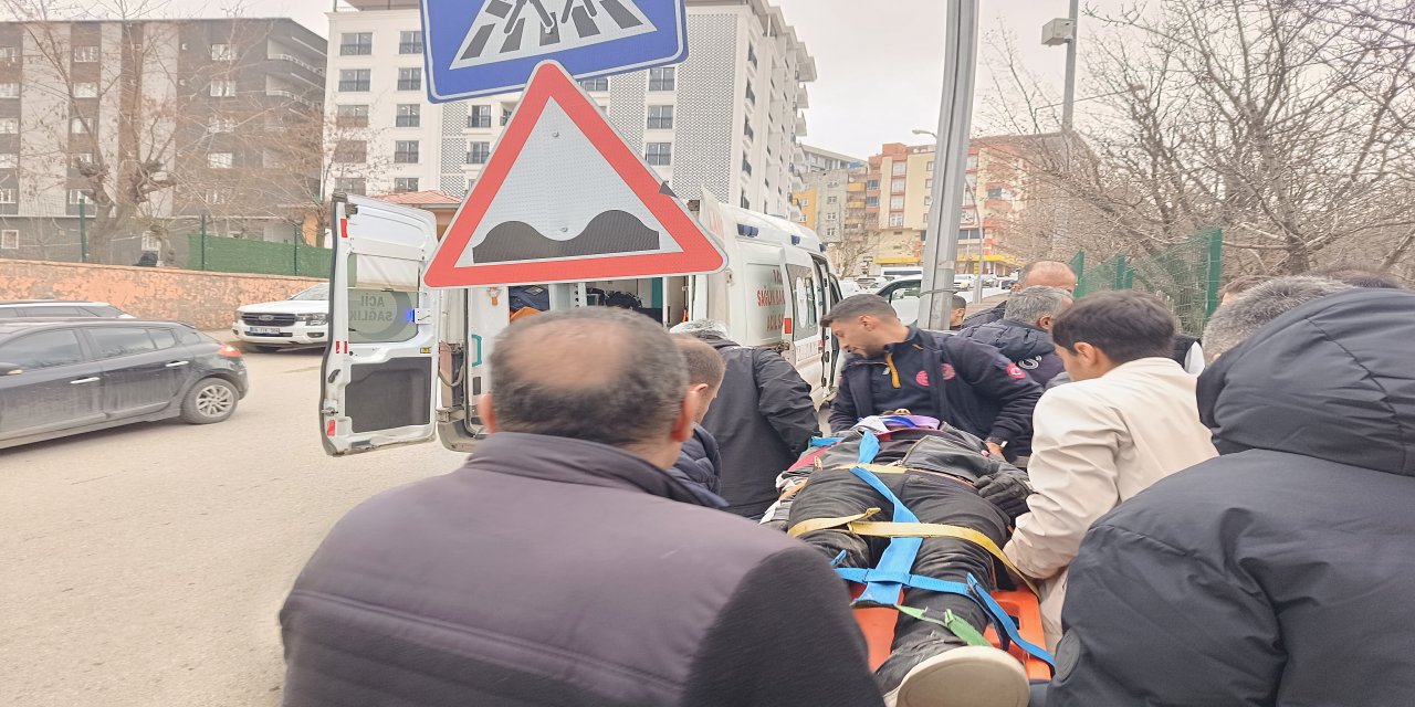 Şırnak’ta Trafik Faciası Ucuz Atlatıldı: Sürücü Hastaneye Kaldırıldı