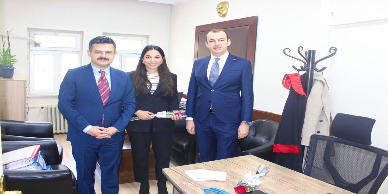 Şırnak Adliyesi’nde 8 Mart Dünya Kadınlar Günü Kutlaması