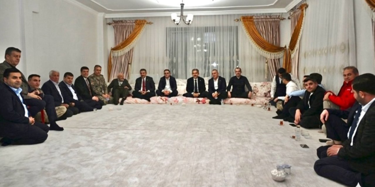 Milletvekili Aslan Tatar, Vali Birol Ekici ile Birlikte Kumçatı’da Ziyarette Bulundu