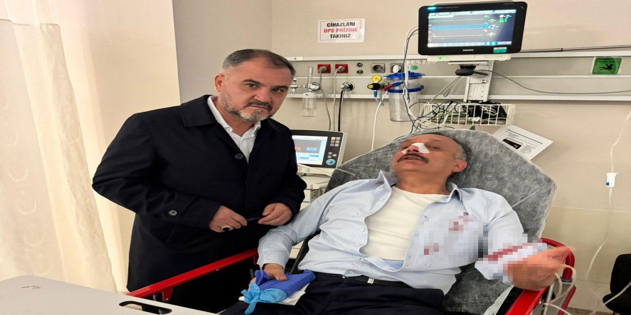 Yozgat’ta Eğitimde Şiddet Skandalı: "Hoş Geldin" Dediği Veliden Kafa Yedi!