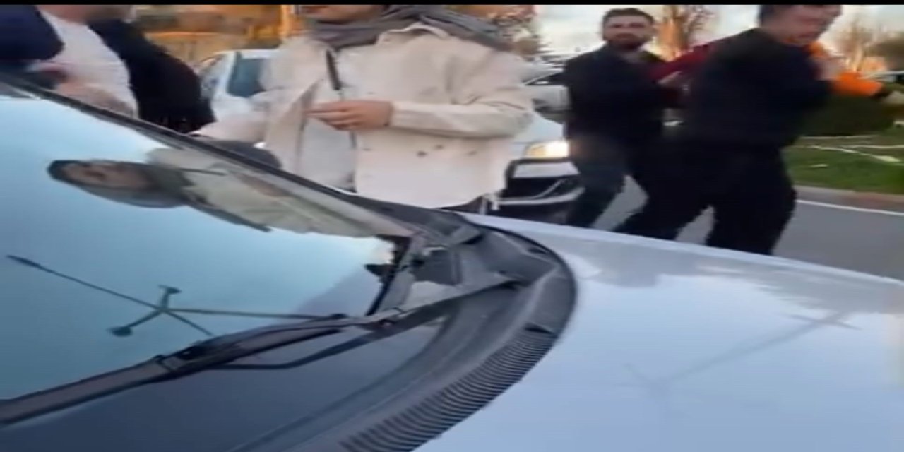 Basit Kaza Şiddete Dönüştü! Onikişubat’ta Sürücülerin Öfkesi Sokağa Taştı