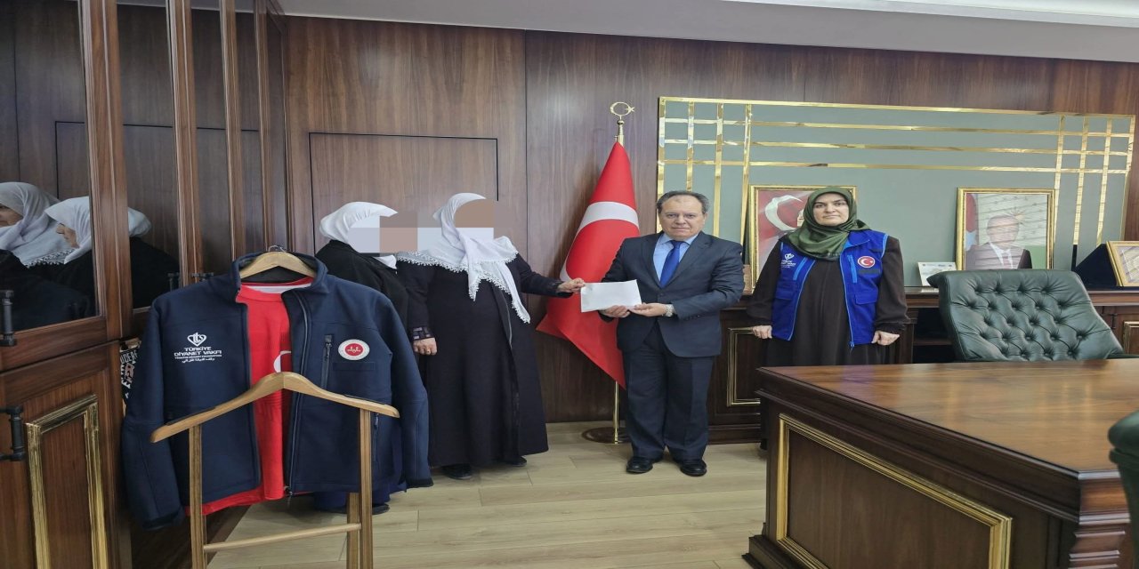 Şırnaklı Kadınlardan Gazze’ye Yardım