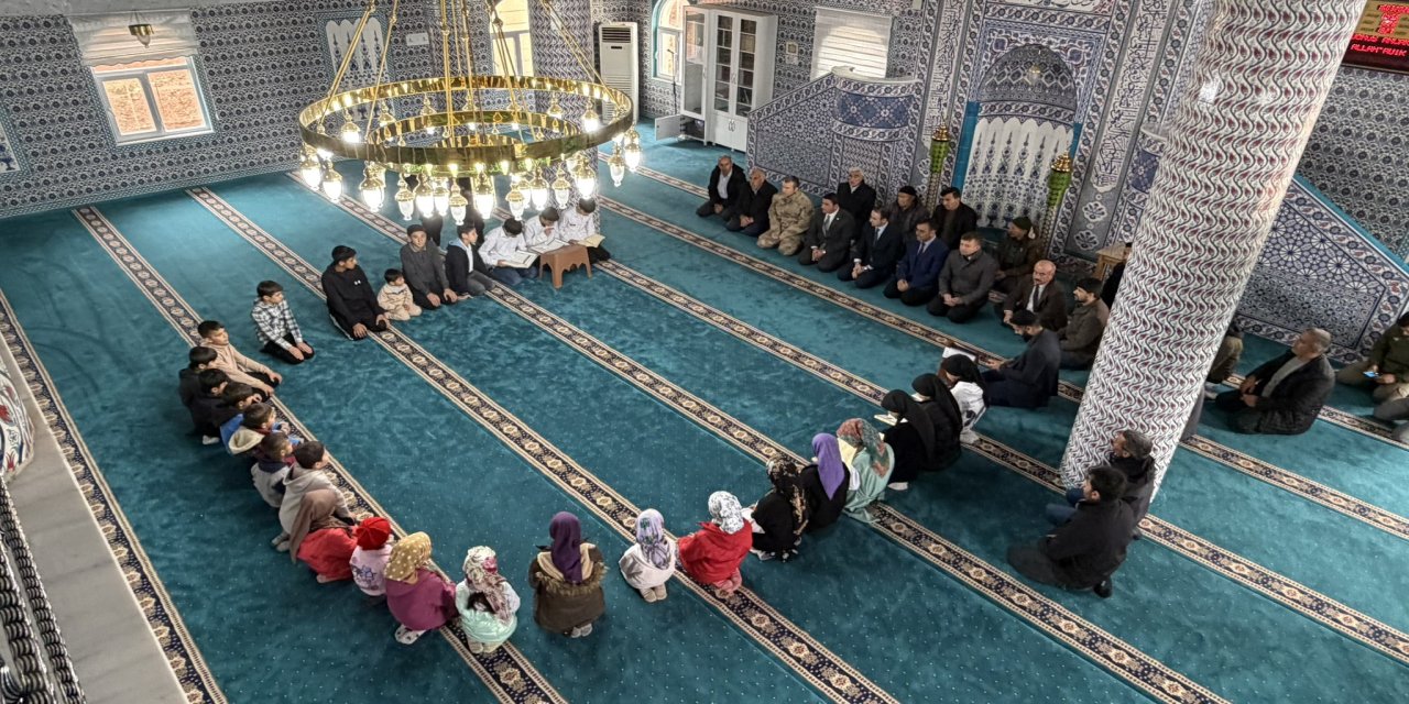 Güçlükonak Kaymakamı Memiş, Miniklerin Kur’an Sevinci’ne Ortak Oldu