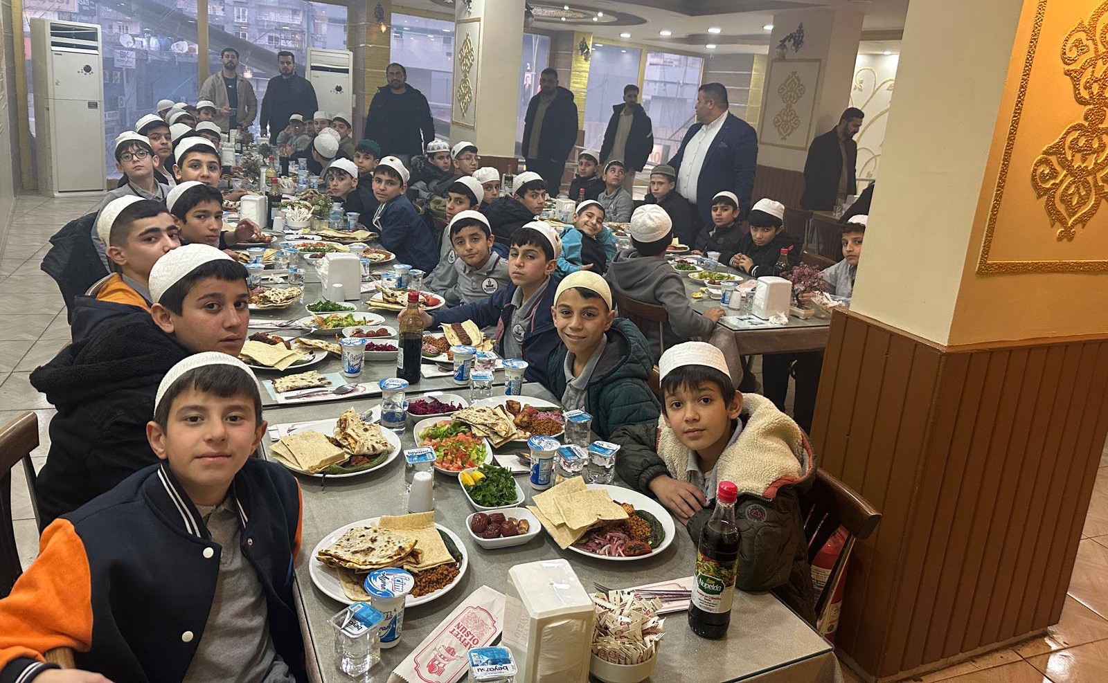 Cizre’de Kur’an Kursu Öğrencileri İftar Sofrasında Buluştu