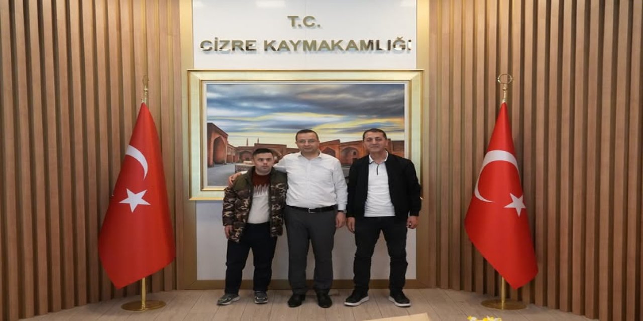 Cizre Kaymakamı Baycar, ilçenin sevilen siması "Cano"yu makamında ağırladı