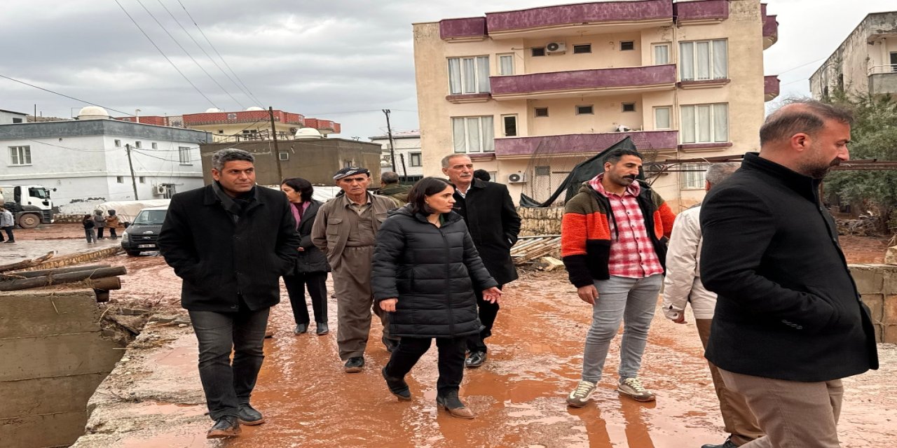 Şırnak Kasrik’te Sel ve Toprak Kayması: Milletvekili Uysal’dan Ziyaret