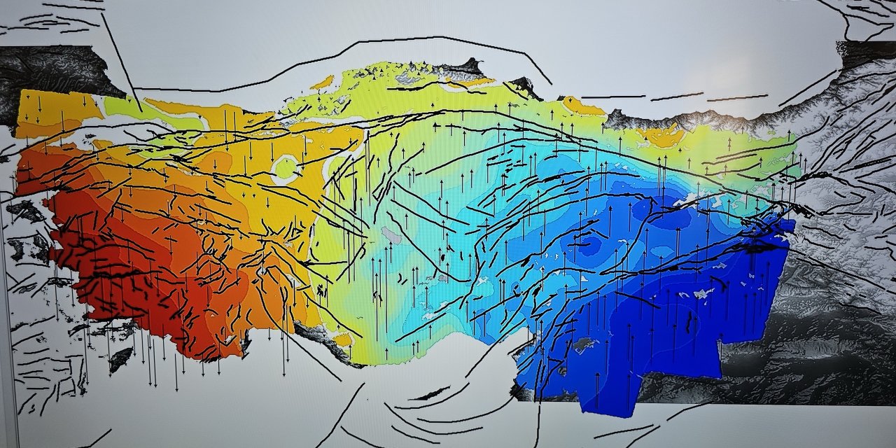 Bilim İnsanlarından korkunç İddia! Türkiye Anadolu'da ortadan ikiye ayrılabilir
