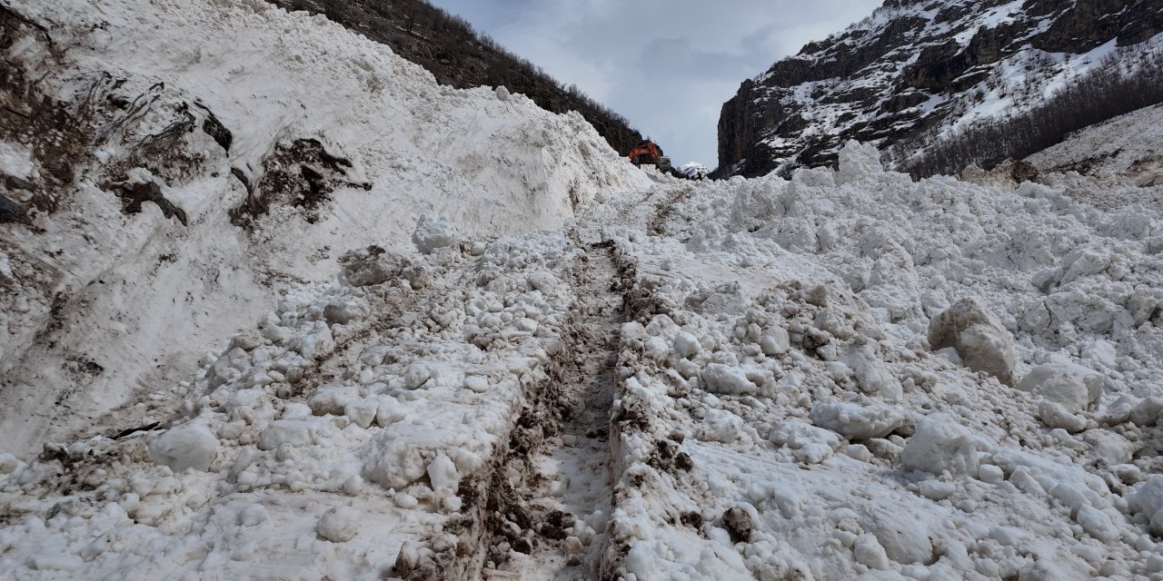 Şırnak Beytüşşebap’ta Dev Çığ: Son 30 Yılın En Büyüğü!
