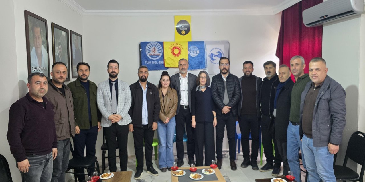 Şırnak’ta İHD ve KESK Buluşması: Dayanışma Mesajı Verildi