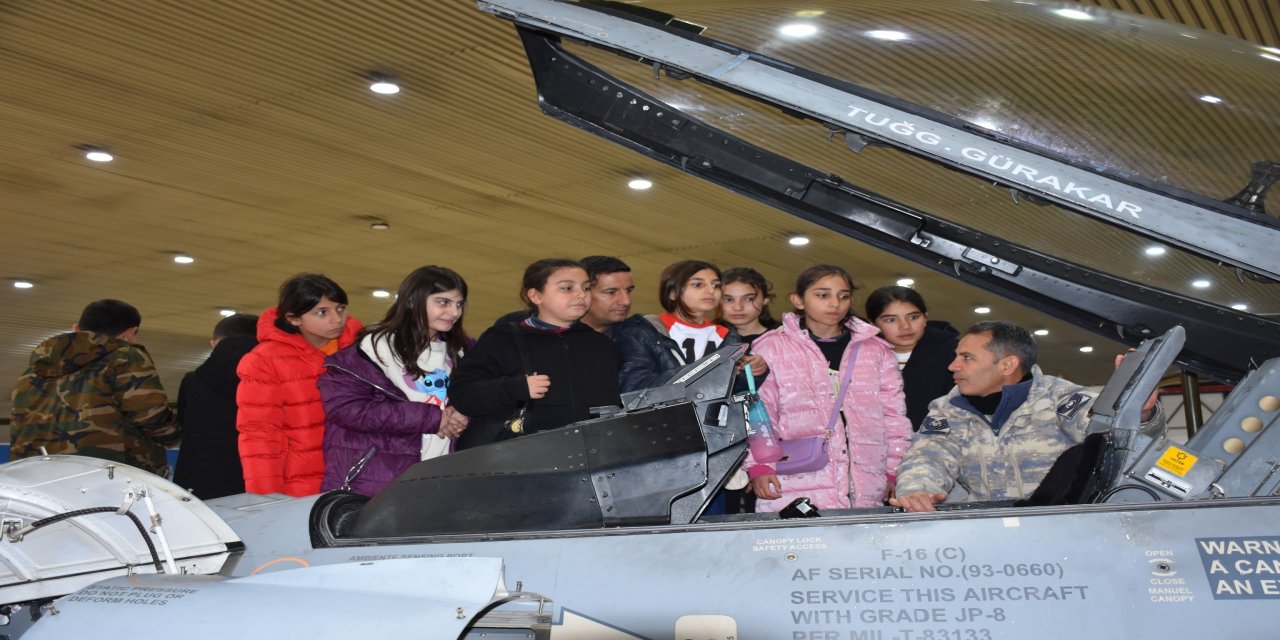 "Mehmetçikle Bir Gün Projesi" Balıkesir'de gerçekleştirildi