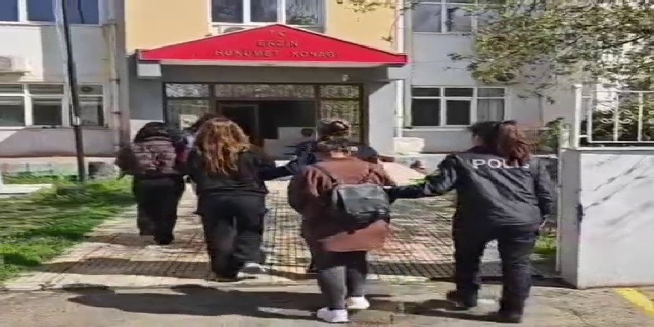 Şehir şehir gezip, evlerden hırsızlık yapan suç makinesi 3 kadın yakayı ele verdi