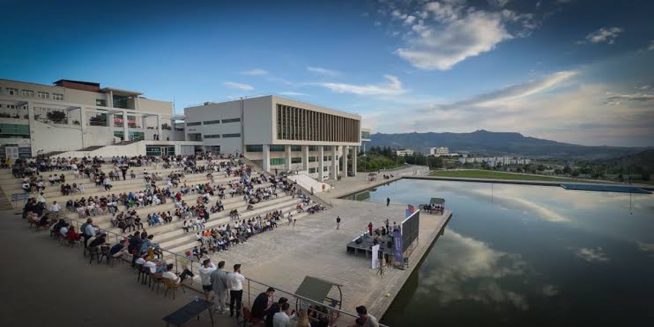 Şırnak Üniversitesi 9 Öğretim Üyesi Alacak