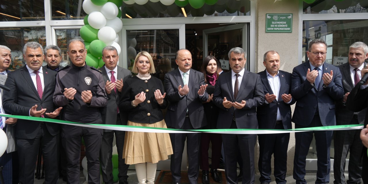 Türkiye'nin ilk ‘ekolojik market'i açıldı