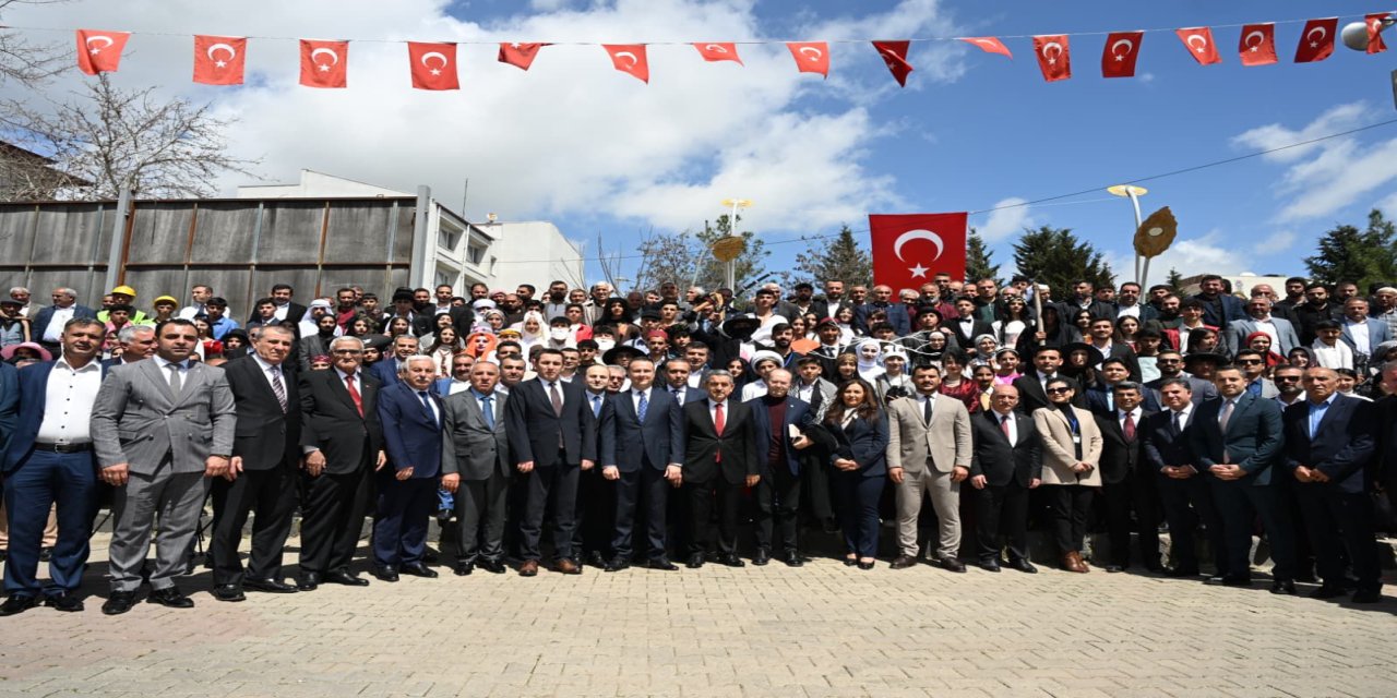 Şırnak İdil’de Kitap Fuarı Kapılarını Açtı: İlk Günden Yoğun İlgi