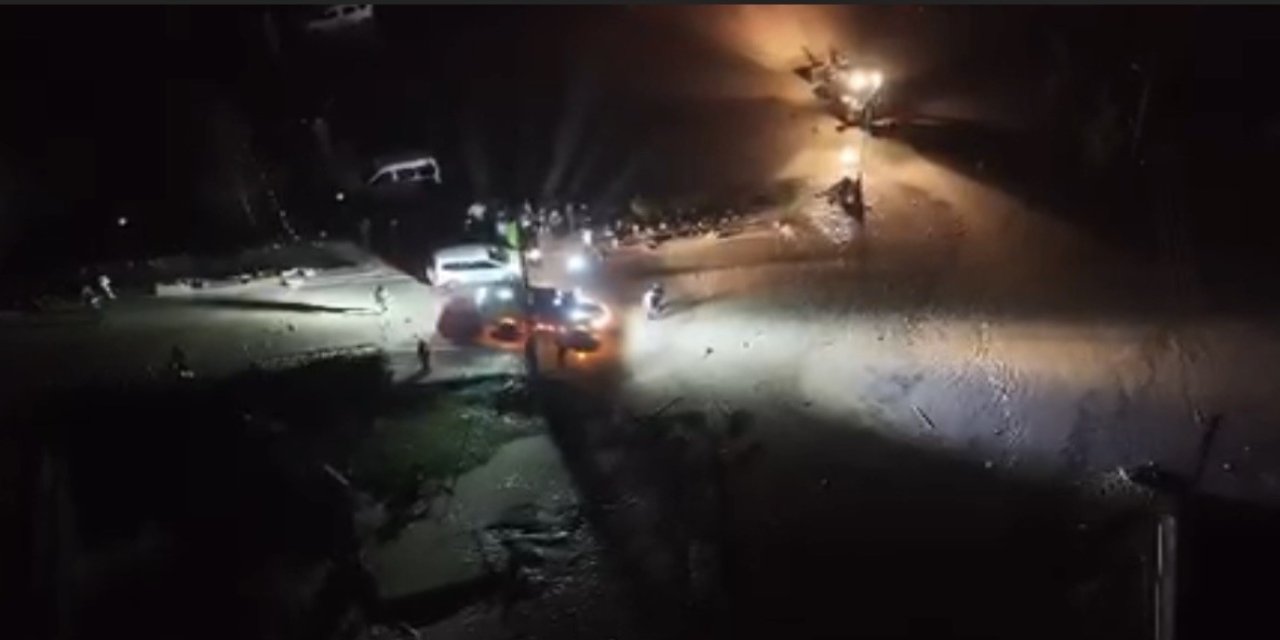 Kadirli’de Savrun Çayı Taştı, İlçe Sular Altında Kaldı: 2 Ölü