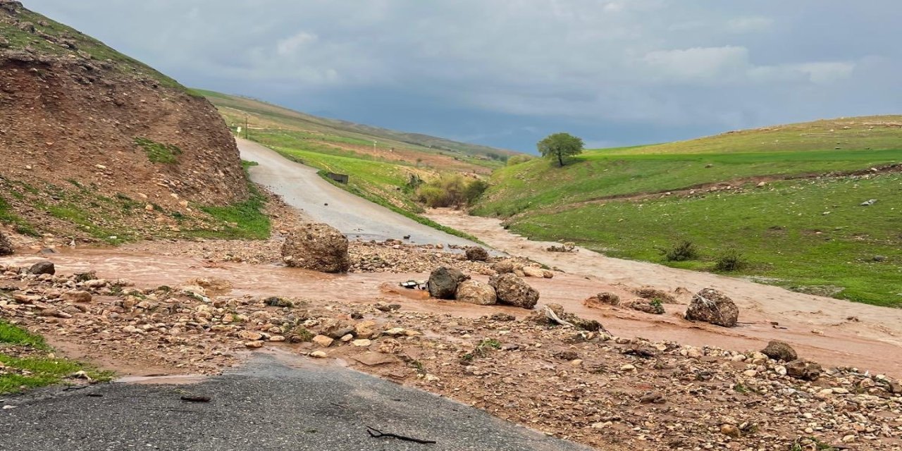 Silopi’de Kapanan Köy Yolları Yeniden Ulaşıma Açıldı