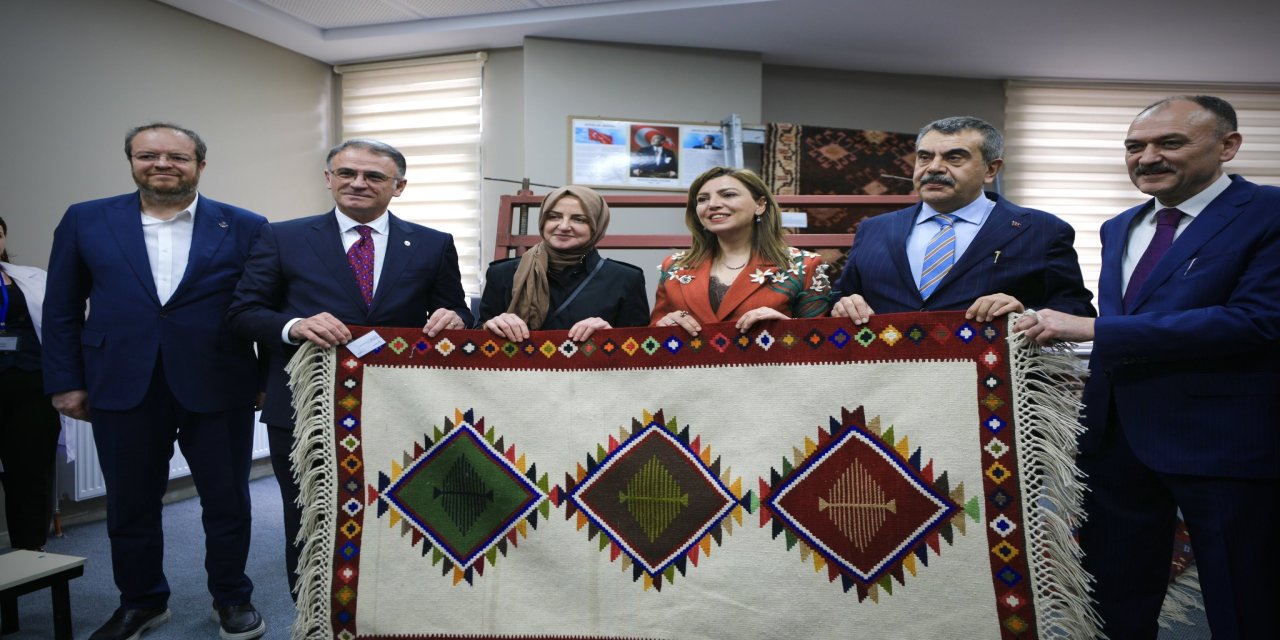 Bakan Tekin: "Bütün çocuklar özeldir"