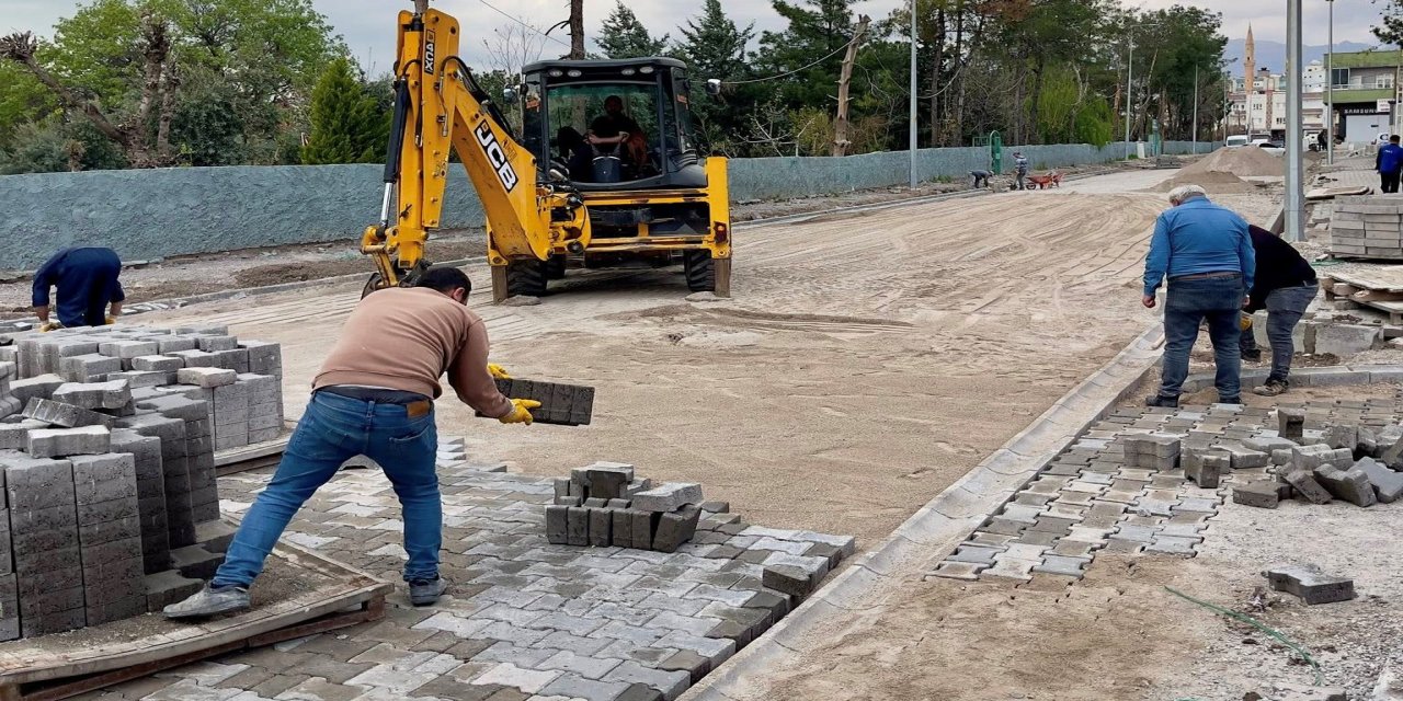 Silopi’de Altyapı Sonrası Yol Seferberliği