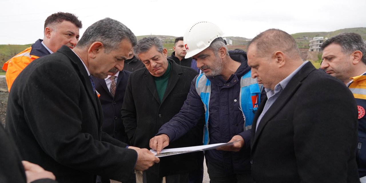 Şırnak’ta 500 Yataklı Bölge Hastanesi İnşaatı Yerinde İncelendi