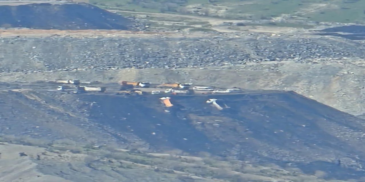 Şırnak’ta Hafriyat Sahasında Toprak Kayması: 2 Araç Zarar Gördü