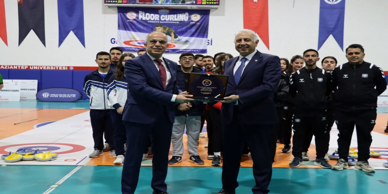 ŞIRNAK ÜNİVERSİTESİ’NDEN TÜRKİYE ŞAMPİYONASI’NDA GURURLANDIRAN BAŞARI