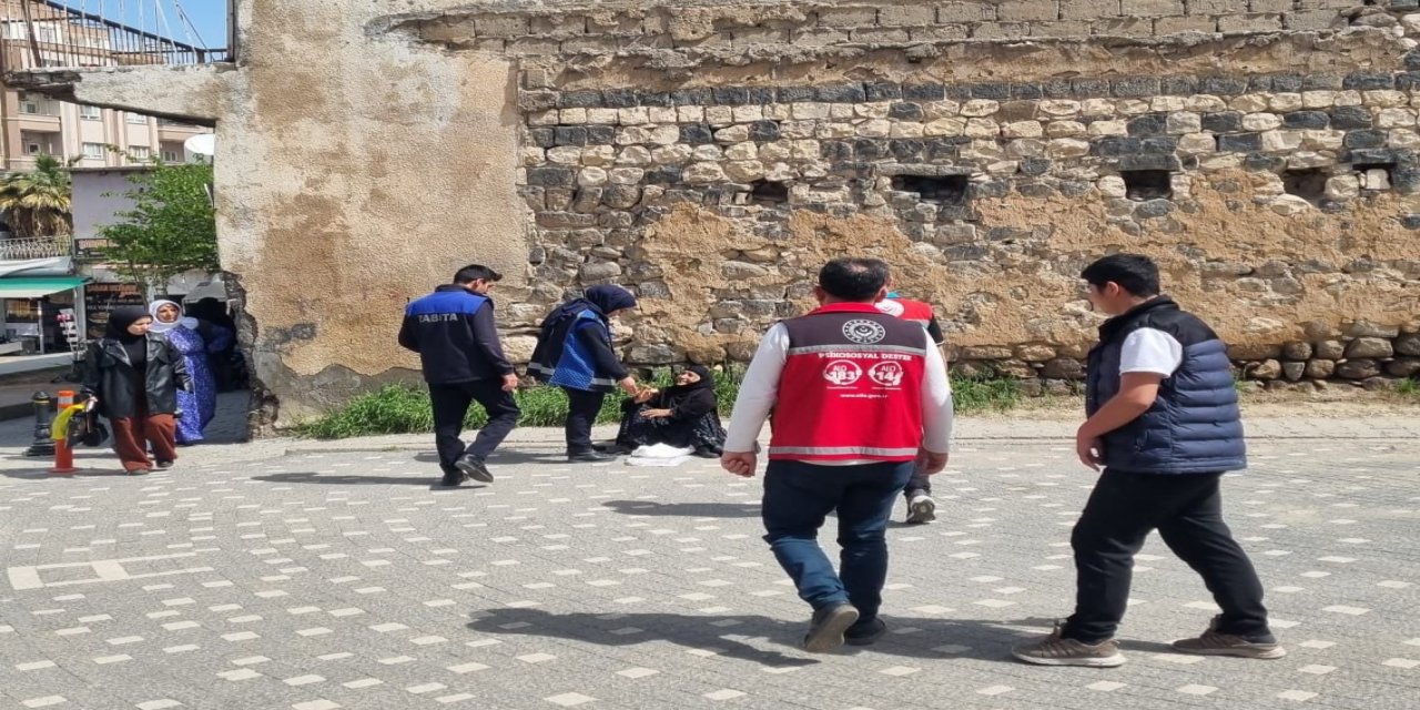 Cizre'de "Çocuklar Güvende" Saha Çalışması