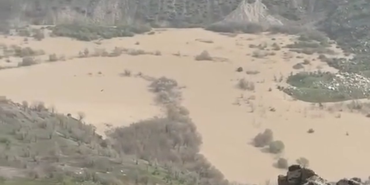 Şırnak Ve Birçok İlde Dereler Taştı