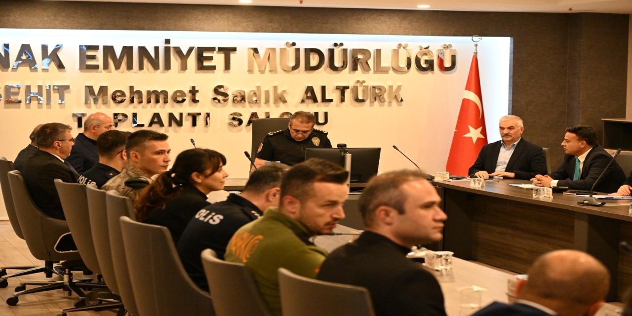 Şırnak’ta güvenlik ve asayiş toplantısı düzenlendi