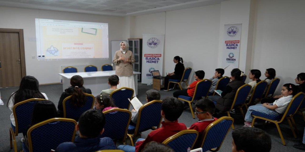 Elazığ'da 'Ailemle Okuyorum' etkinliği