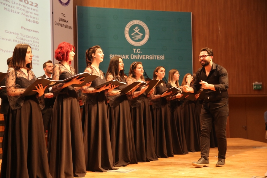 ŞIRNAK ÜNİVERSİTESİ 2. MÜZİK FESTİVALİ GERÇEKLEŞTİRİLDİ