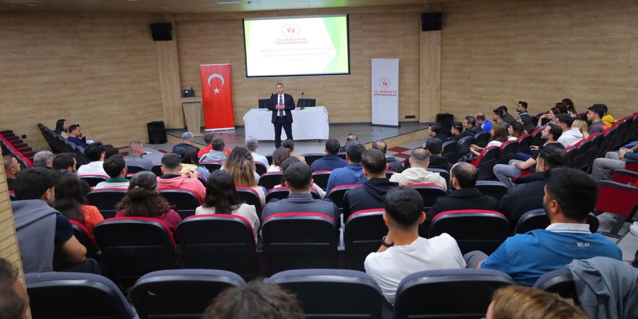 Şırnak’ta Antrenörlerle Kritik Spor Toplantısı