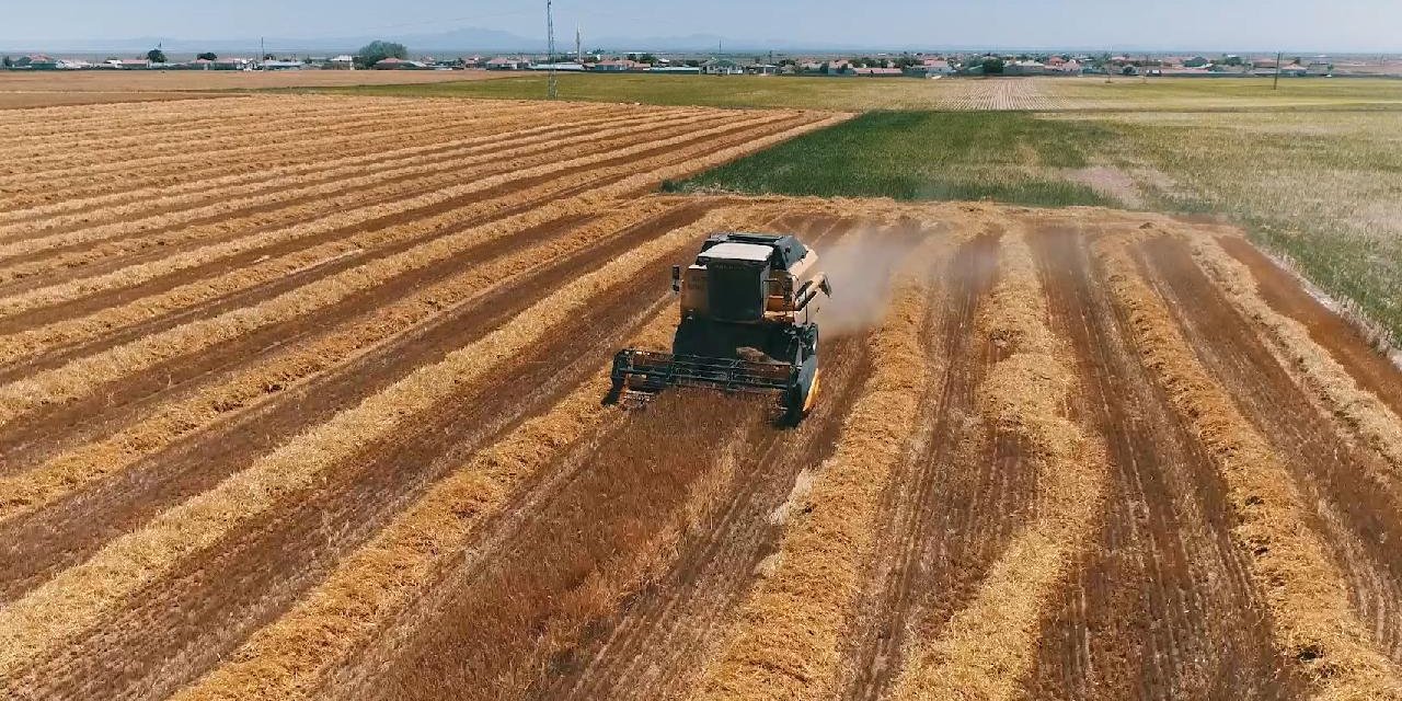 ŞIRNAK’TA TARIMDA YENİ DÖNEM: 2026 KIRSAL KALKINMA VE TASARRUFLU SULAMA DESTEKLERİ AÇIKLANDI