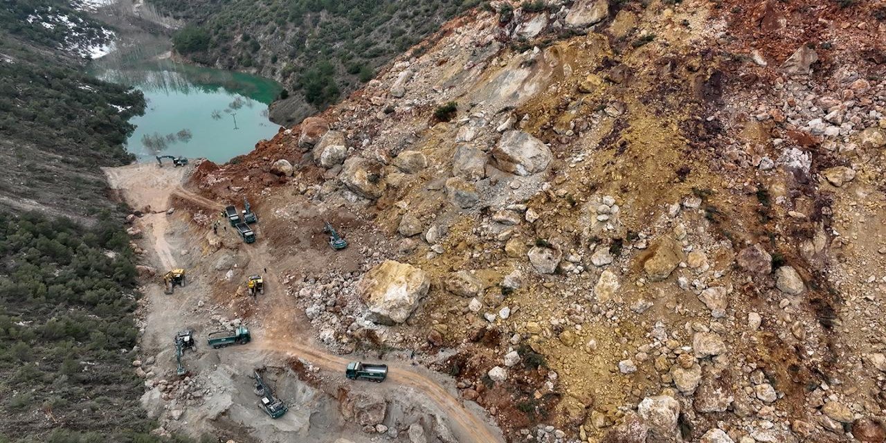 Şırnak’ta Bir İlk: Riskli Kaya Blokları Kontrollü Şekilde İmha Edildi