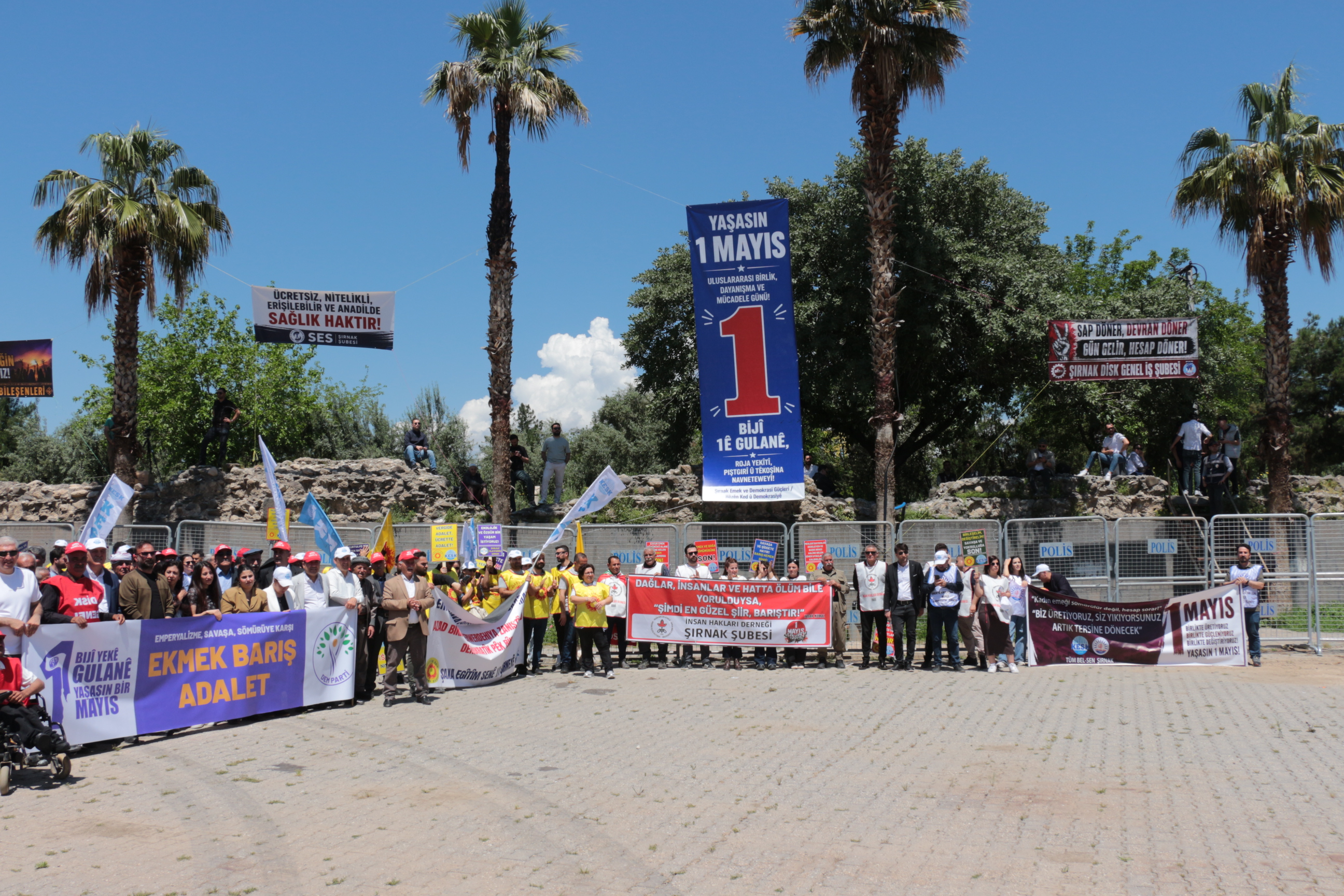 Şırnak’ta 1 Mayıs Emek ve Dayanışma Günü Coşku ile kutlandı