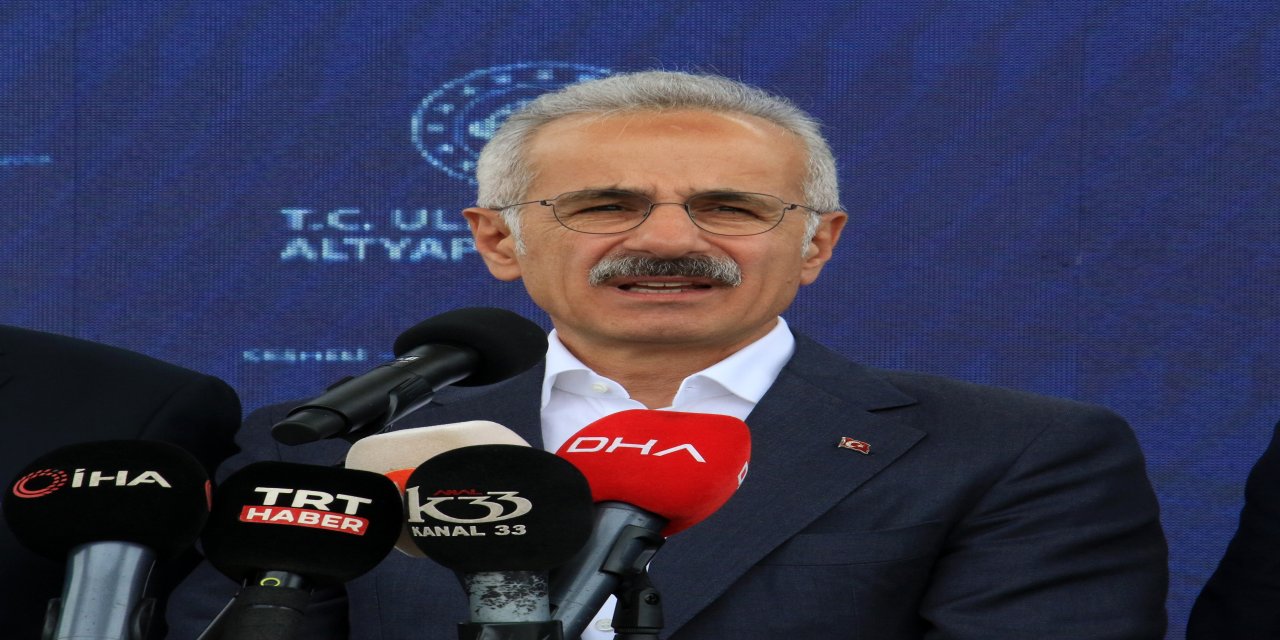 Bakan Uraloğlu duyurdu:"Çeşmeli-Kızkalesi Otoyolunda ilk kısım temmuz ayında açılacak"