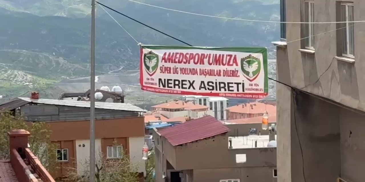 Şırnak’tan Amedspor’a Şampiyonluk Desteği: Pankartlar Şehri Süsledi!