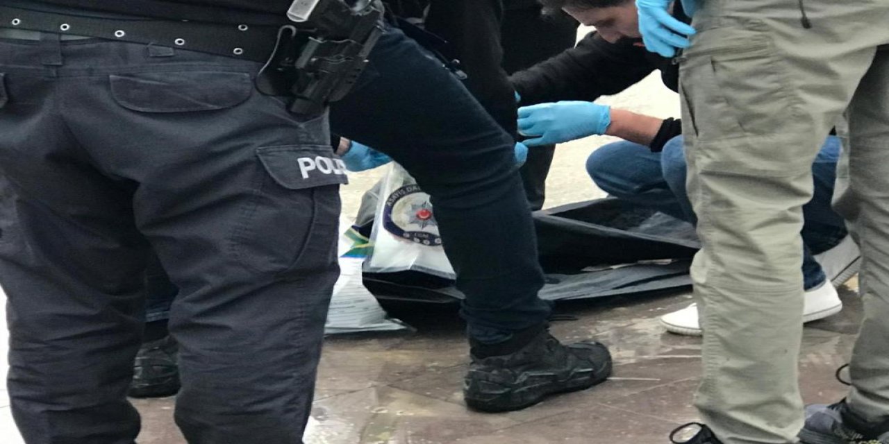 Konya’da motosikletlerle kuyumcu soygunu