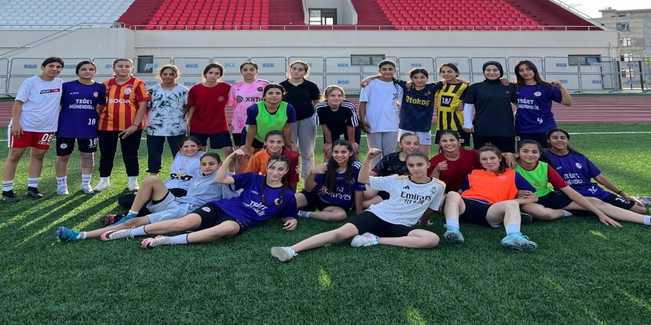 Şırnak’ta Kadın Futbolu Alarm Veriyor: Cudi Spor Destek Bekliyor