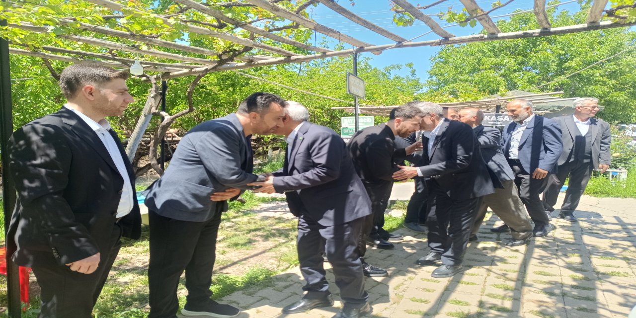 Hüda Par İl Başkanı Emcet Yalçın’ın Mutlu Günü