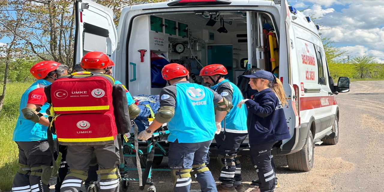 Diyarbakır’da 6.9’luk Deprem Senaryosu: UMKE ve Sağlık Ekipleri Sahaya İndi