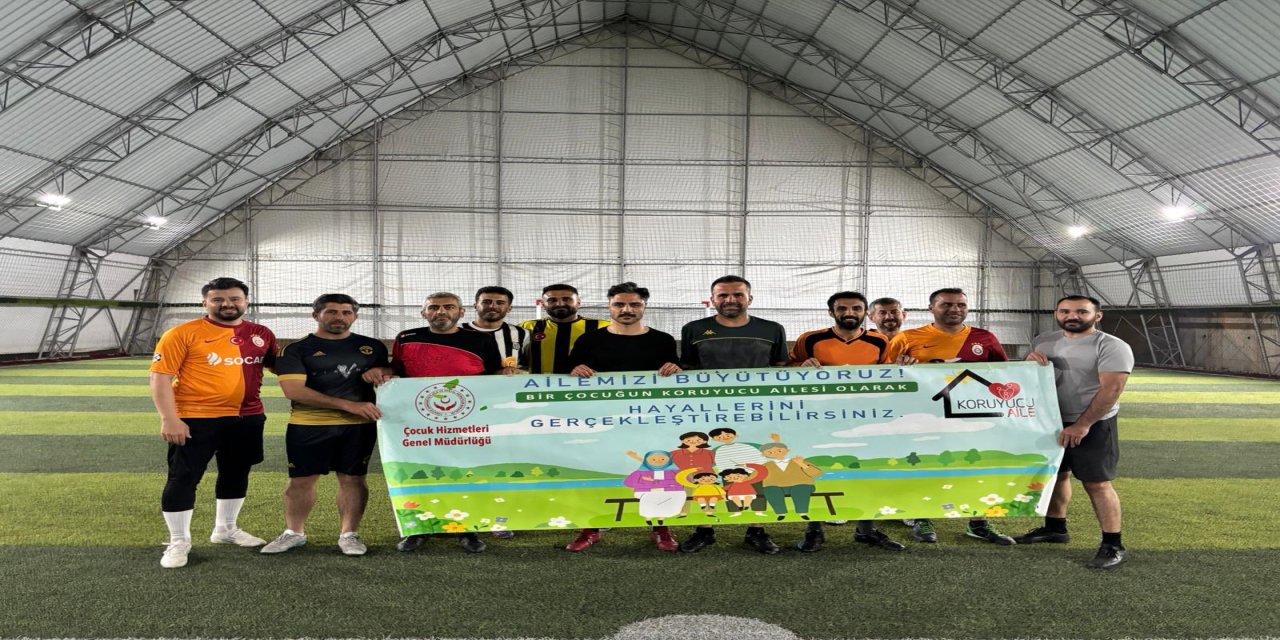 Şırnak’ta Koruyucu Aile Farkındalığı İçin Halı Saha Maçı Düzenlendi