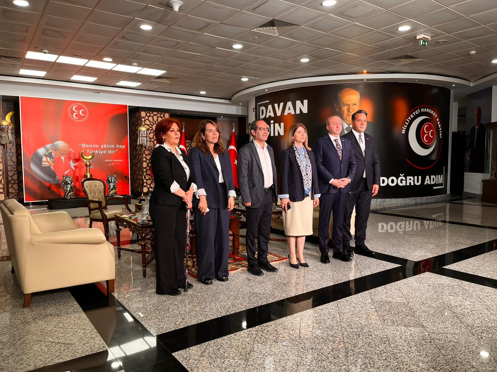 DEM Parti, MHP'ye bayram ziyaretinde bulundu