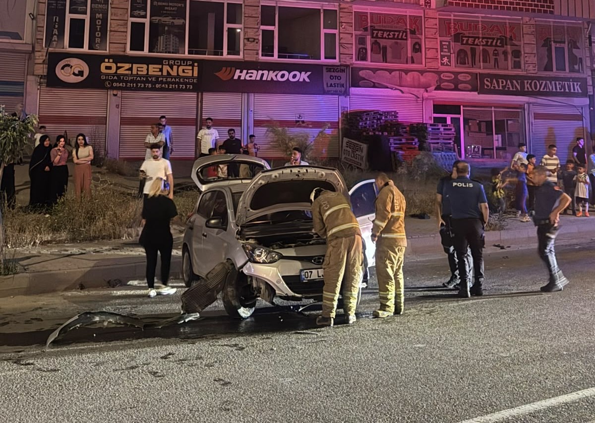 Cizre'de trafik kazası: 2 yaralı