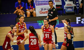 Voleybol Milletler Liginde Türkiye, Hollanda'ya 3-0 yenildi