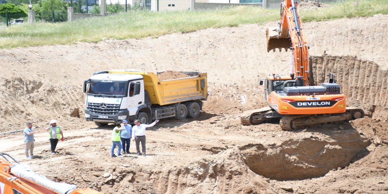 Şırnak'ta Gençlik ve Spor Yatırımları İncelendi