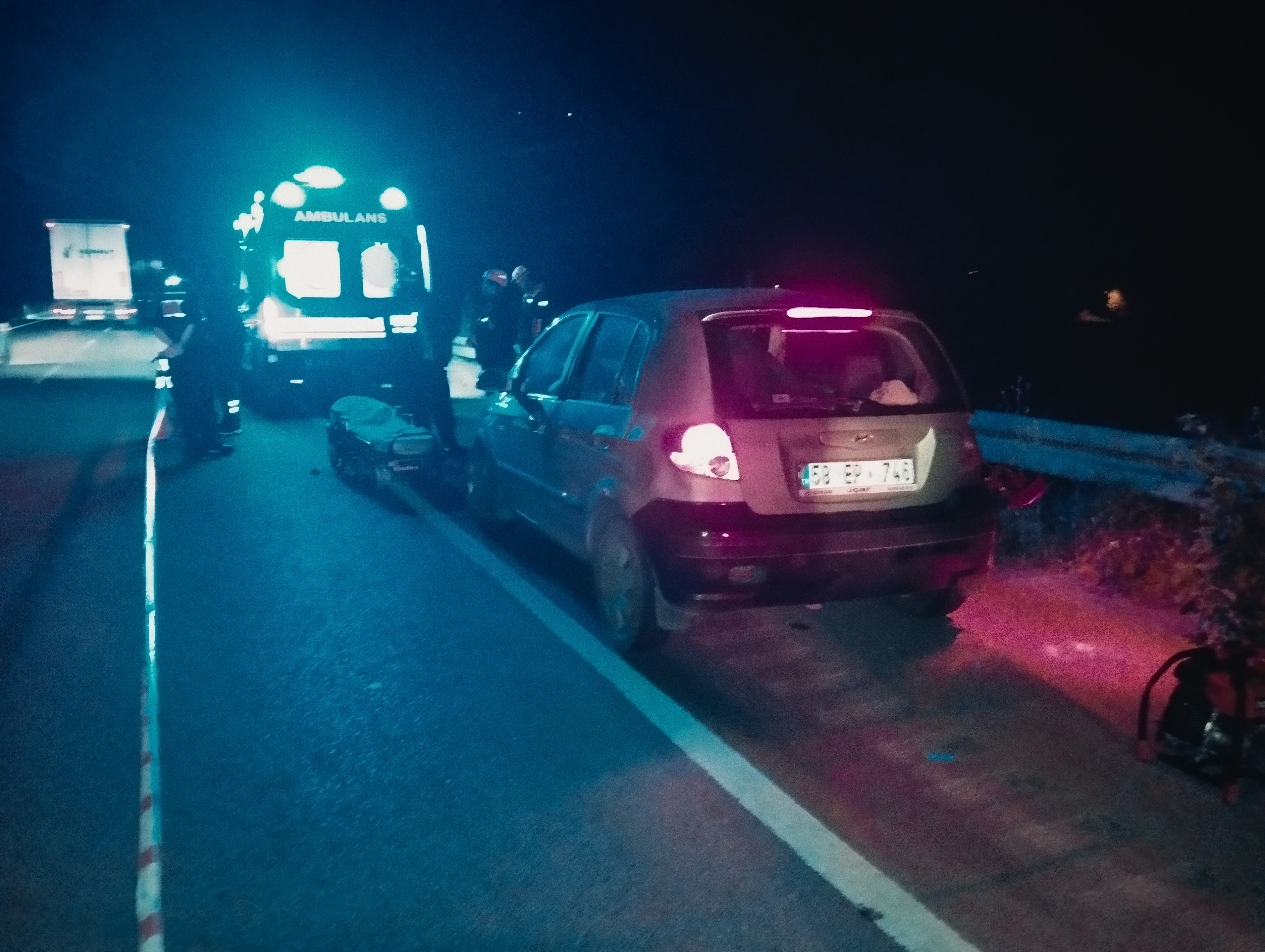 Hac ziyaretine giderken kaza: 1 ölü, 3 yaralı