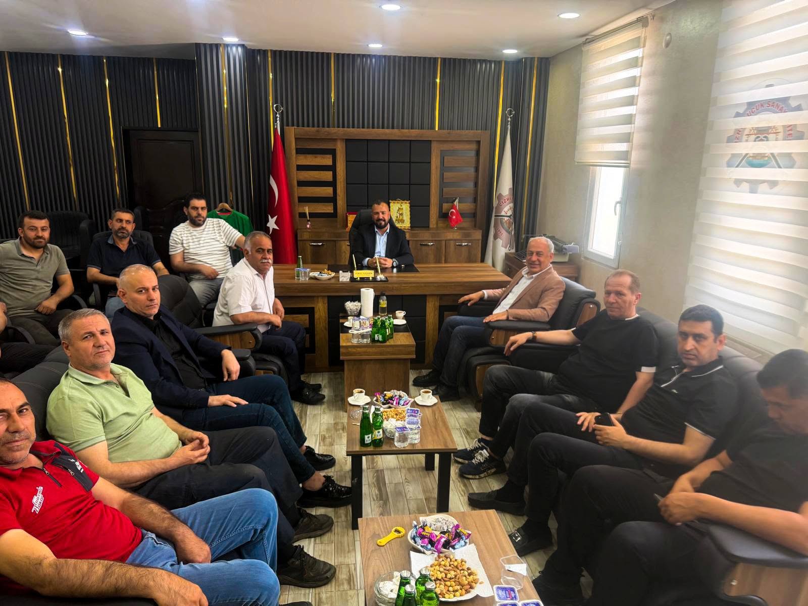 AK Parti Cizre İlçe Yönetiminden Sanayi Sitesi Kooperatifine Ziyaret