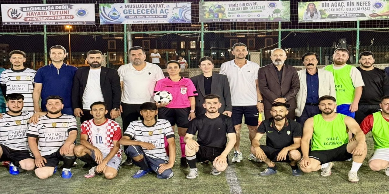 Silopi’de Futbol Coşkusu: Turnuvanın İlk Düdüğü Çaldı